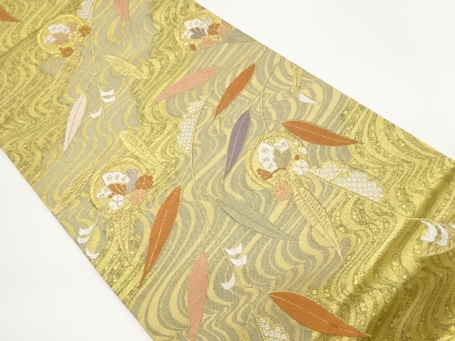 金彩綴れ流水に葉・蝶模様織出し袋帯